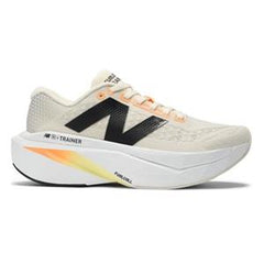 M. New Balance FuelCell SuperComp Trainer v4 - A4